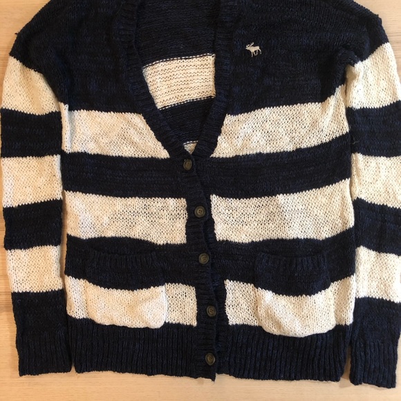 Knit sweater - Picture 2 of 3